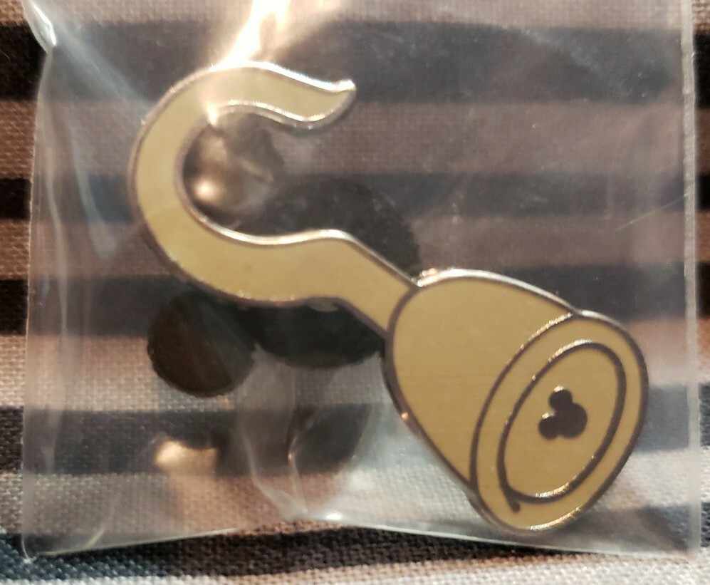 WALT DISNEY HIDDEN MICKEY 1 OF 3 PETER PAN CAPTAIN HOOK'S