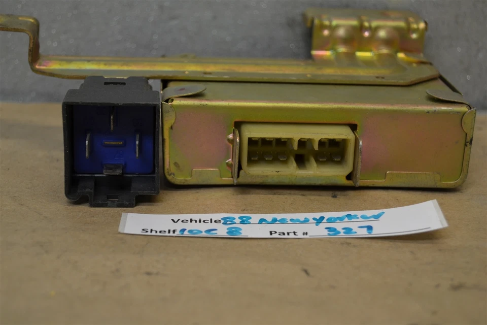 1988 Chrysler Newyorker (FWD) кузов выравниватель нагрузки 4374570 модуль 27 10C8 - Изображение 3 из 3