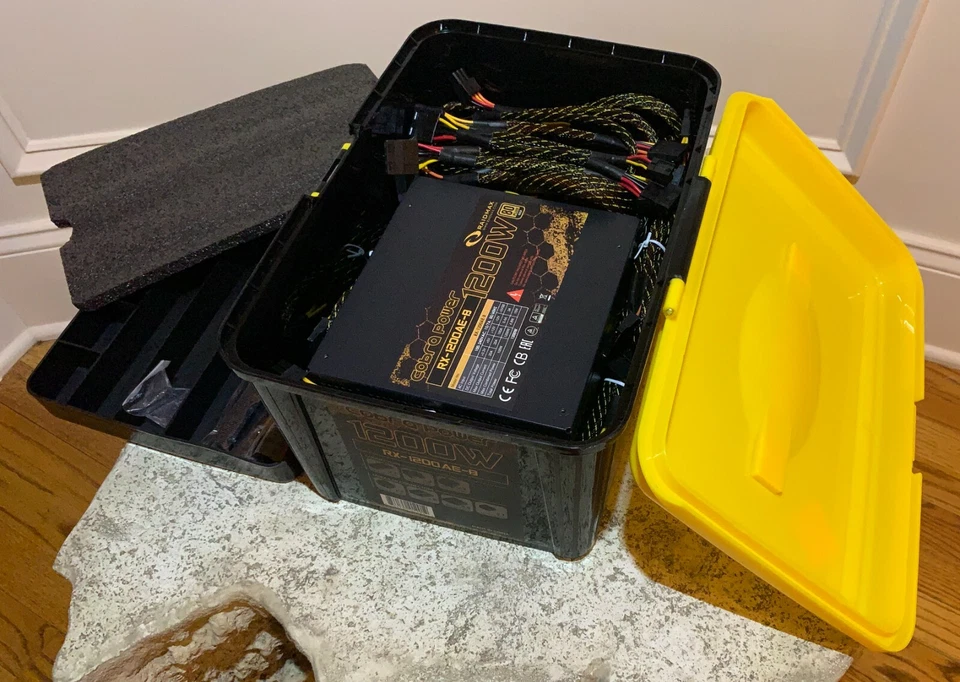 1200W ATX PC Power Supply RAIDMAX Cobra RX-1200AE-B SLI CrossFire Ready - Mint - Image 2 of 4