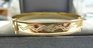 Womens solid gold bangles for sale Womens solid gold bangles for sale