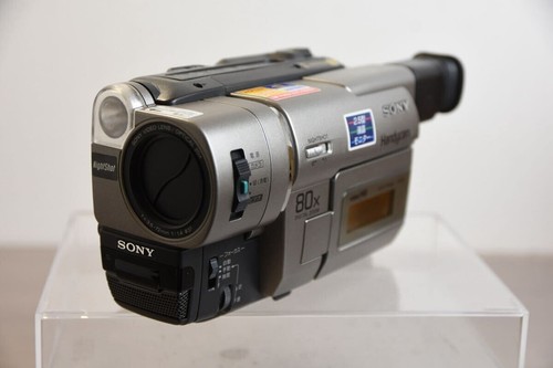 Sony CCD-TRV80 Stereo HI8 8mm Video8 camera Camcorder VCR Used From Japan - Picture 9 of 10