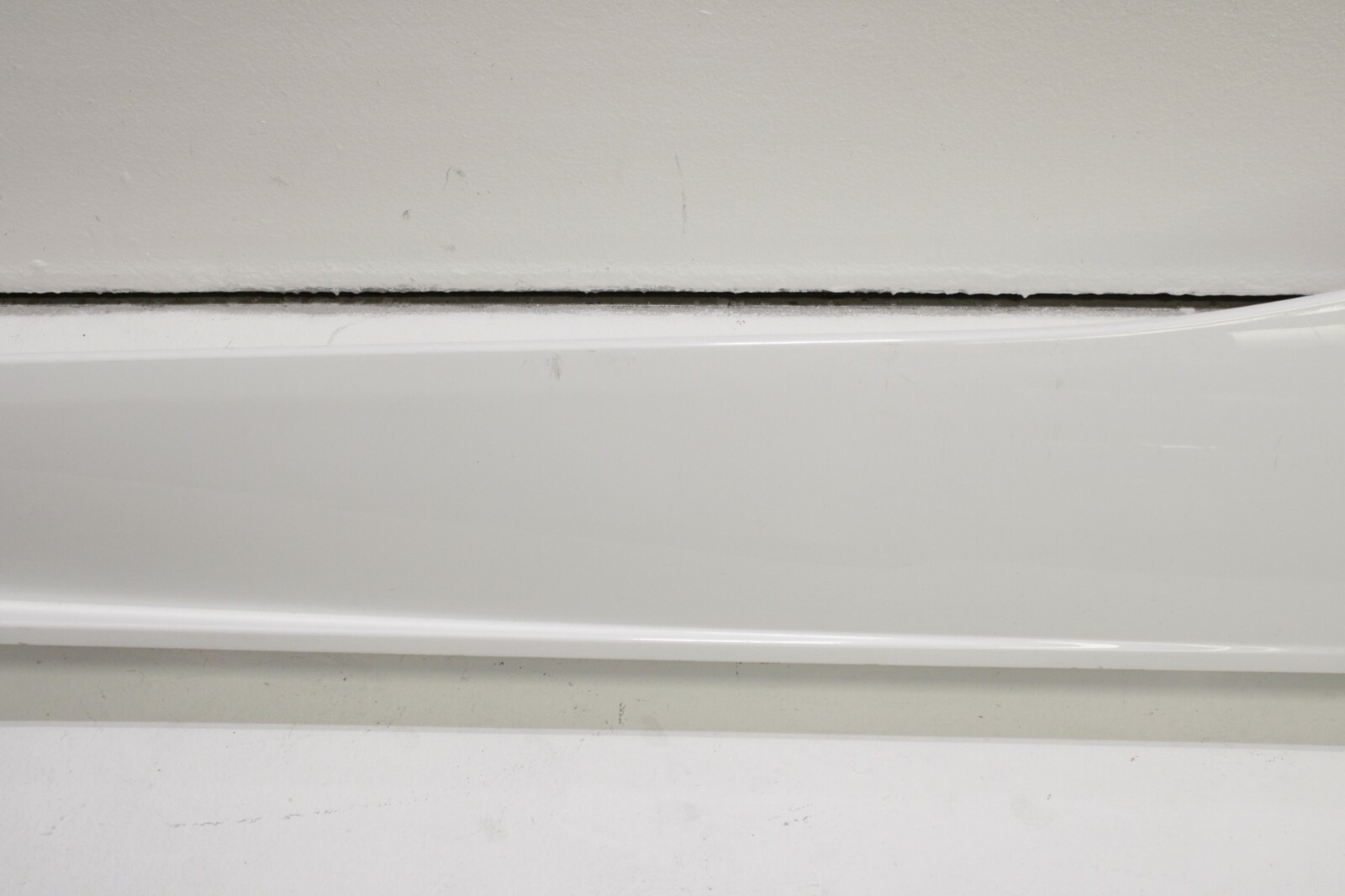 *Damaged* Lamborghini Aventador LP700 Left Side Skirt Rocker Panel 2012 - 2016 