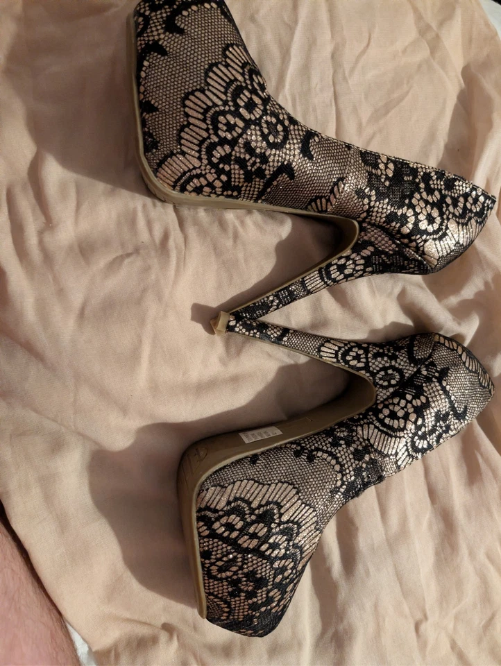 Anna Michelle Shoes Size 6 - Image 2 of 4