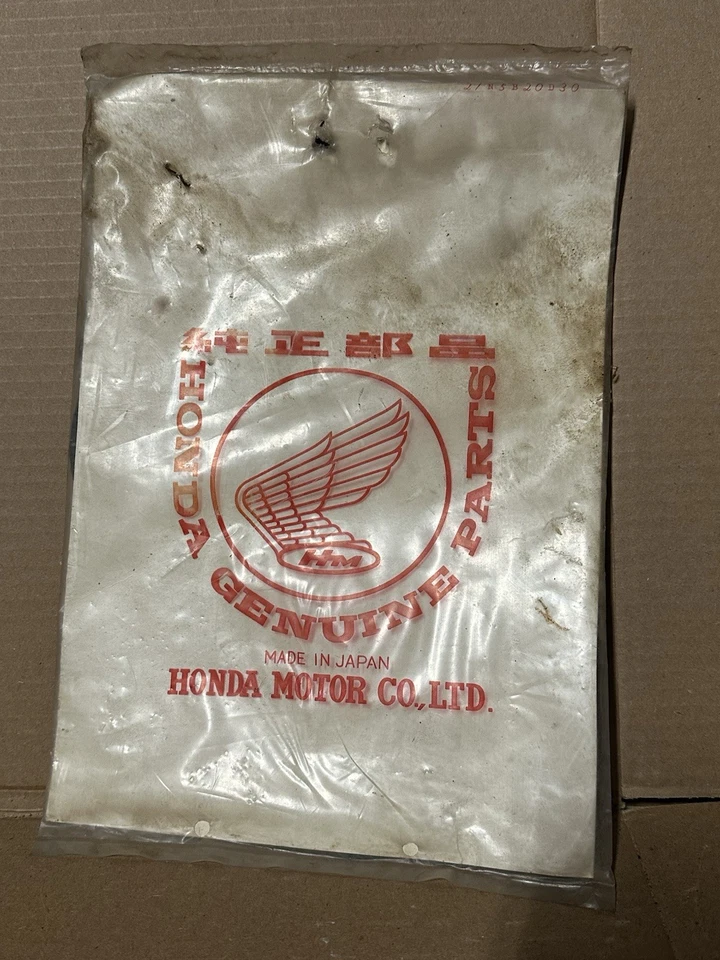 Juego de juntas 63 Honda CA100 CA102 Supercub NOS nuevo OEM 06111-001-010 Foto 4 de 4