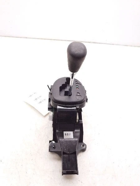 Toyota Yaris 2008 tracción delantera transmisión automática palanca de cambios conjunto  Foto 2 de 4