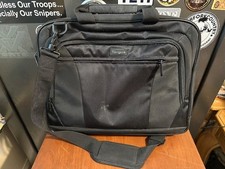 Targus Traditional Laptop Case 15.4" Laptop Notepad Ipad Messenger Shoulder Bag