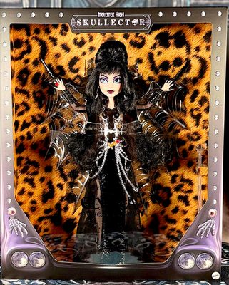 Mattel Monster High Skullector Elvira Mistress of The Dark Doll