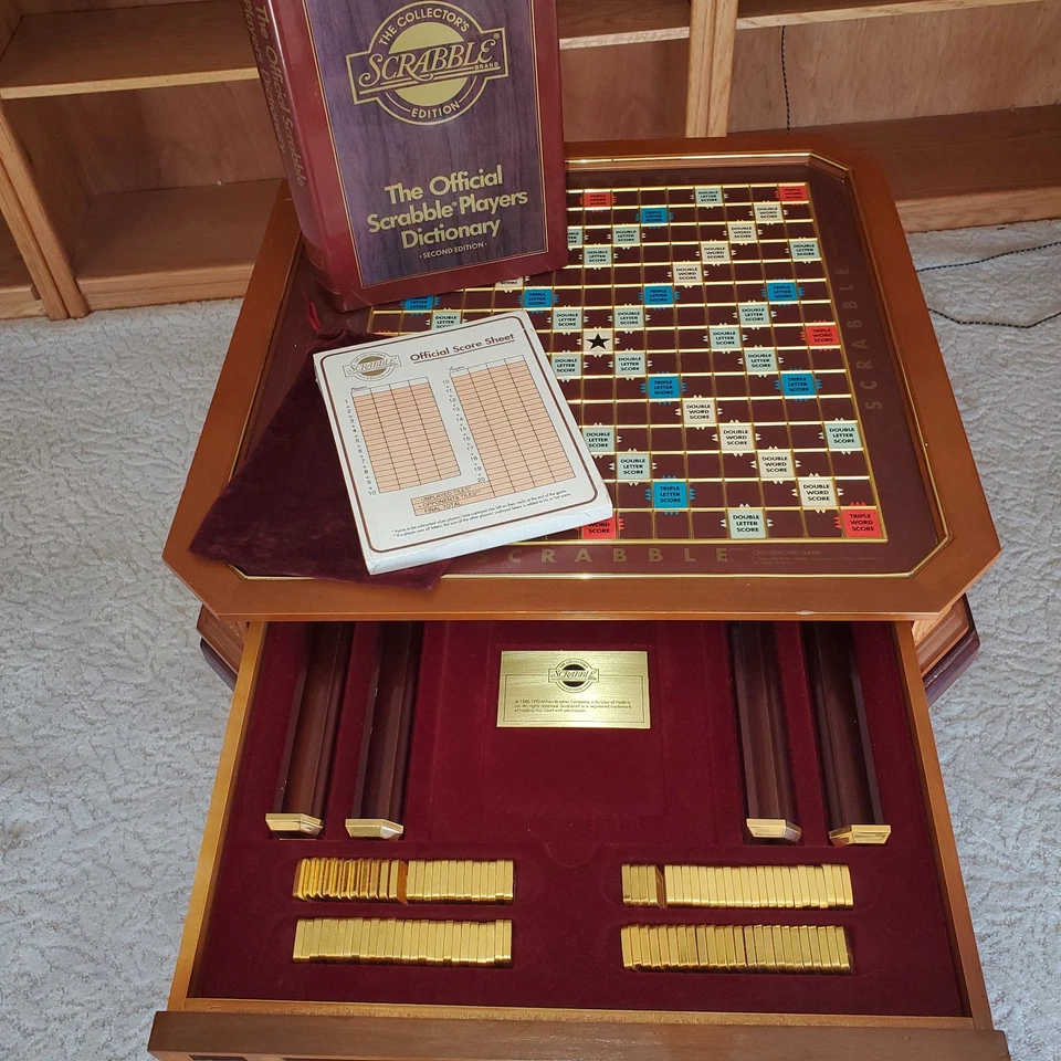 Azulejo de oro Franklin Mint 1990 Scrabble edición de coleccionista con mesa giratoria Foto 3 de 4