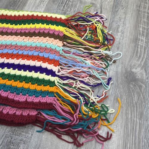 Crochet Striped Afghan Blanket Handmade  34" x 41" Couch Throw - Bild 8 von 9