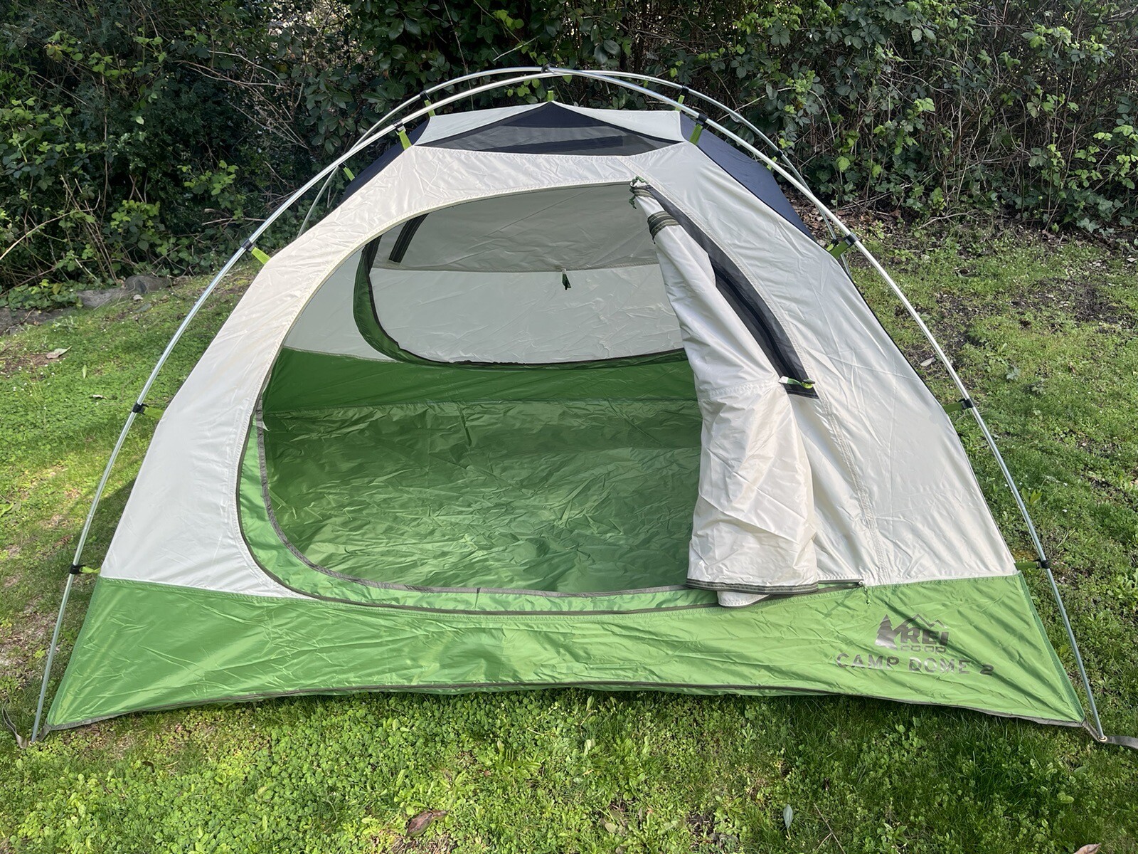 REI Camp Dome 2 Excellent Pre Owned Condition Appears Rarely Used eBay