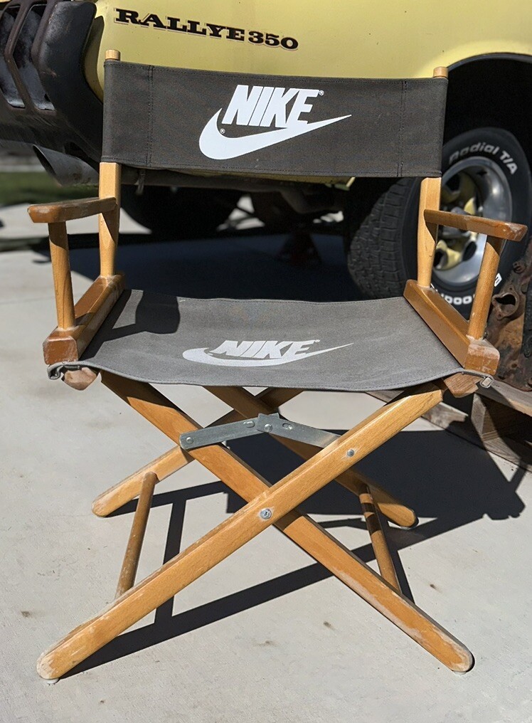 VTG RARE 1980s NIKE DIRECTOR RETAIL DISPLAY CHAIR