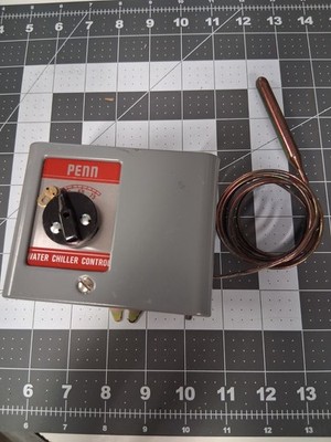 A19ZBA-1 Water Chiller Control Johnson Controls/Penn new open-box
