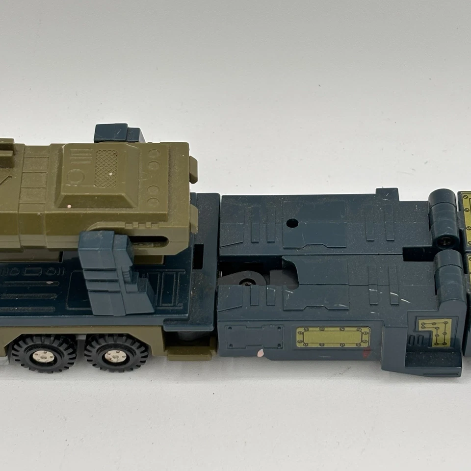 Hasbro Transformers G1 Combaticons Bruticus 1986 casi completo de colección Foto 4 de 4