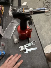 Chicago Pneumatic CP9882 Red Air Hydraulic Riveter With Variable Nose Pieces