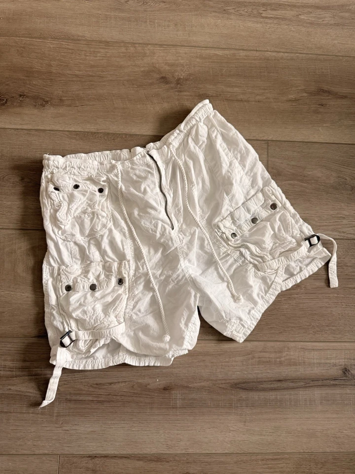 Pantalones Cortos Free People Moon Bay Paracaídas Blancos Grandes Usados en Excelente Condición Foto 2 de 4