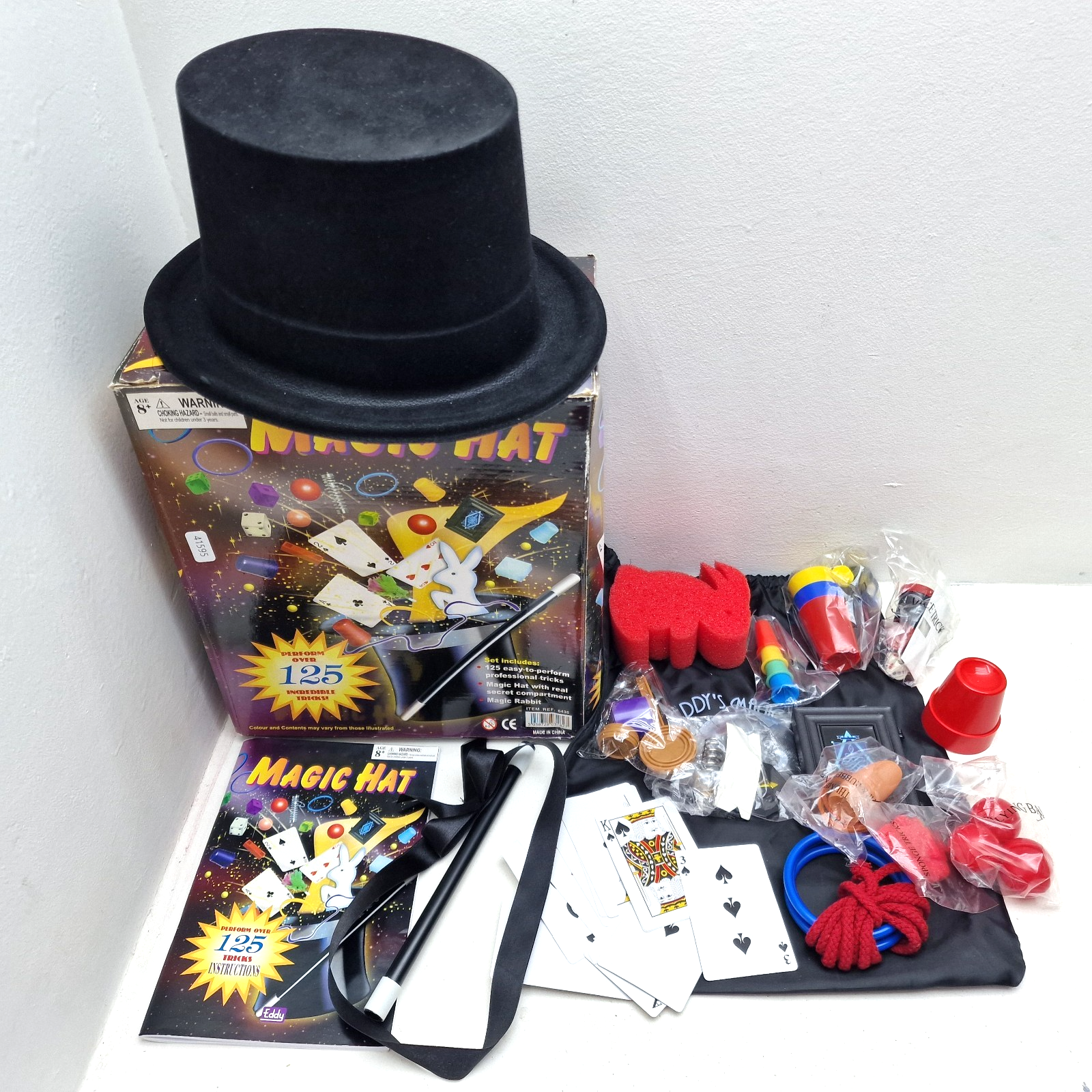 Tobar Magic Hat 125 Tricks Apprentice Magician Set 6435 With Hat Wand Manual