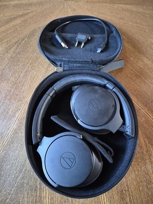 Audio-Technica ATH-ANC900BT Wireless Noise-Cancelling Headphones w/ Case & Cable