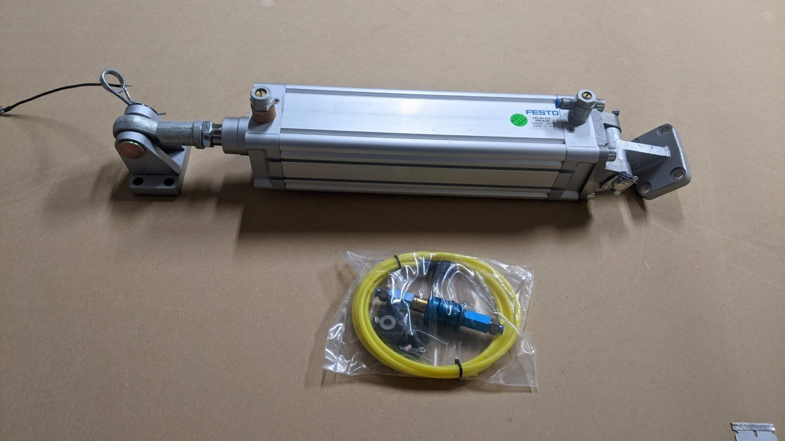 Festo DNC-80-250-PPV-A-S6 pneumatic air actuator cylinder kit w/ mounting hw