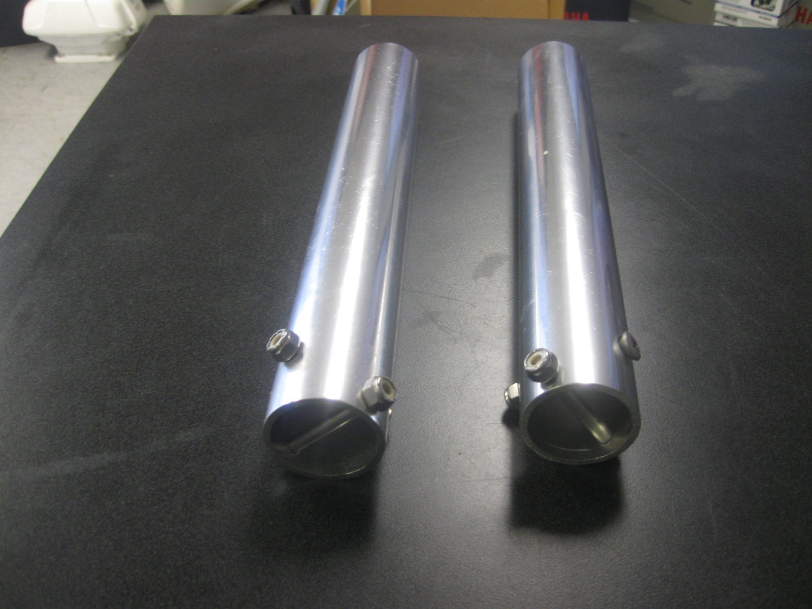 SET OF 2 POLISHED ALUMINUM ROD HOLDERS UNBIN32 eBay