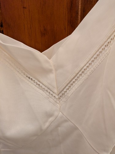 Vintage Full Nylon Slip Gossard Artemis White Lingerie Size 16 1/2 USA - Picture 5 of 9