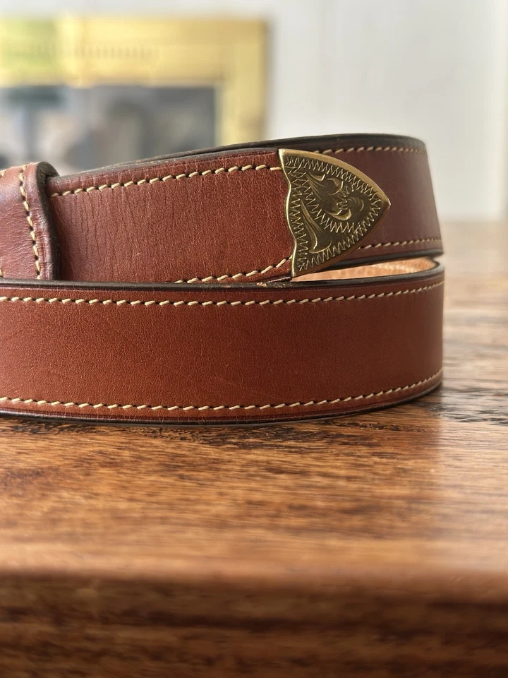 Cinturón Coach británico de colección raro de cuero tostado y latón grabado 3903 pequeño Foto 4 de 4