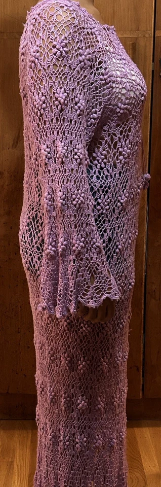 Antigo Vestido Maxi Alonzo Charles Crochê Lilás Manga Sino Tamanho Grande Boho Fada - Imagem 3 de 4