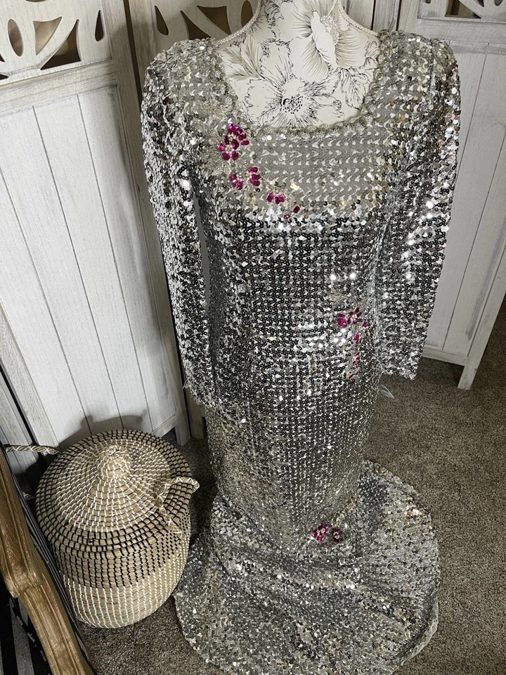 Vestido Sirena Vintage Años 60’s 70 Plateado Lentejuelas Metálico Floral Glamour Hollywood Foto 2 de 4
