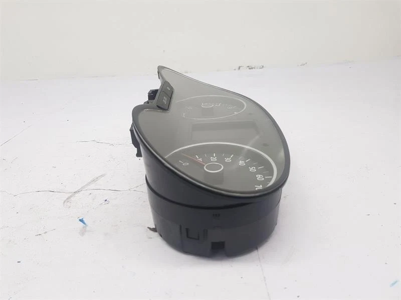 2009-2017 MK5 VOLKSWAGEN POLO SPEEDOMETER 1.2 PETROL MANUAL 6R0920960F - Image 3 of 4