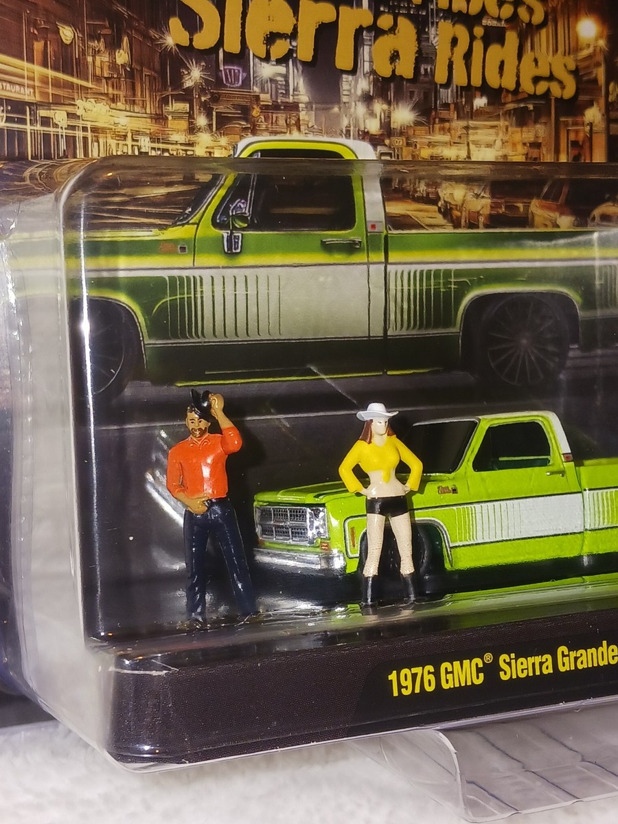 M2 Machines 1976 GMC Sierra Grande 15 SS02 Green Downtown