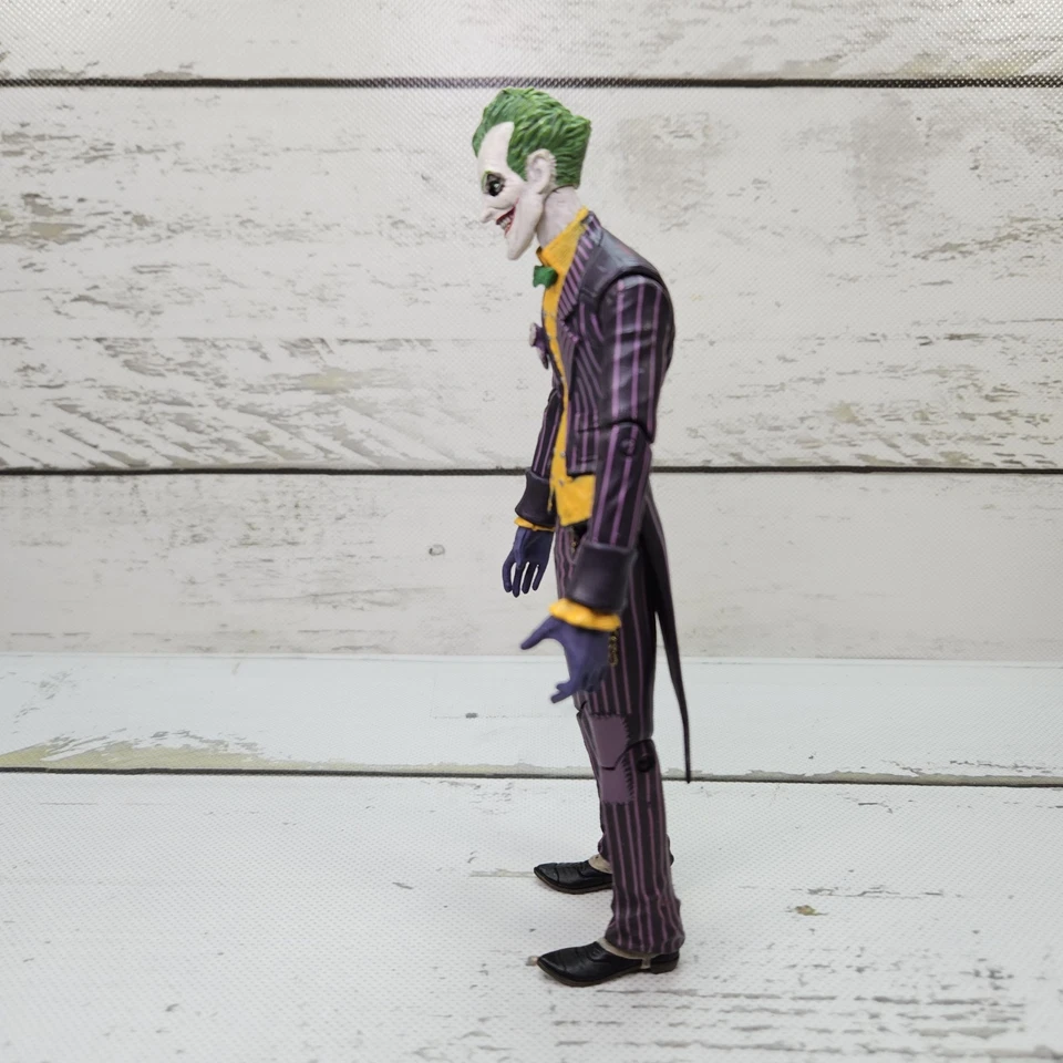 DC Collectibles Batman Arkham Asylum Joker 2015 6.5" Adjustable Action Figure - Image 2 of 4