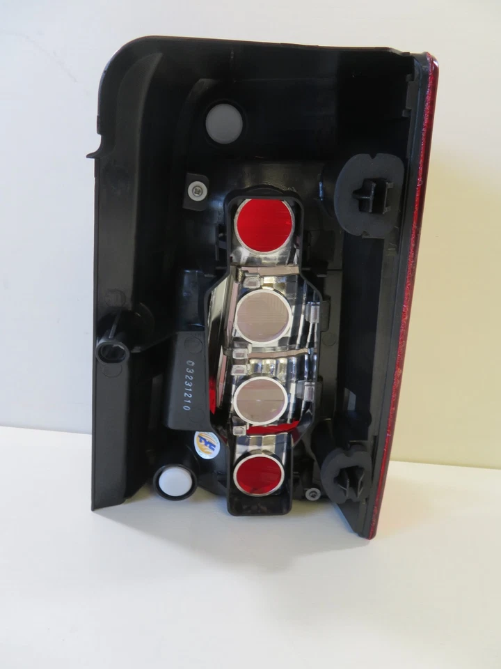 TYC NS REAR TAIL LIGHT 11-11356-01-2 FITS PEUGEOT PARTNER CITROEN BERL 2006-2008 - Image 2 of 4