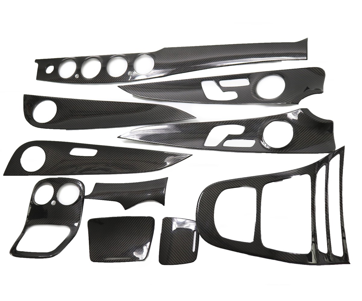 CARBON AMATUREN-BRETT COCKPIT ZIERLEISTEN-SET FÜR MERCEDES W213  