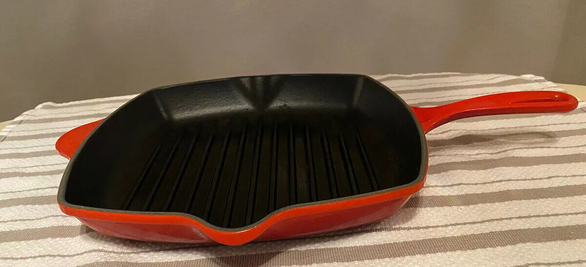 Le Creuset Signature Cast-Iron Square Grill Pan