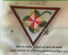 Girl Scout Brownie Badge - Shapes In Nature Iron-On