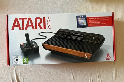 Atari 2600+ Retro Spielekonsole mit Joystick und 10 Spielen