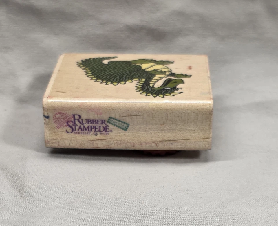 Carimbo de borracha base de madeira dragão carimbo de borracha excelente estado usado fantasia mítica - Imagem 3 de 4