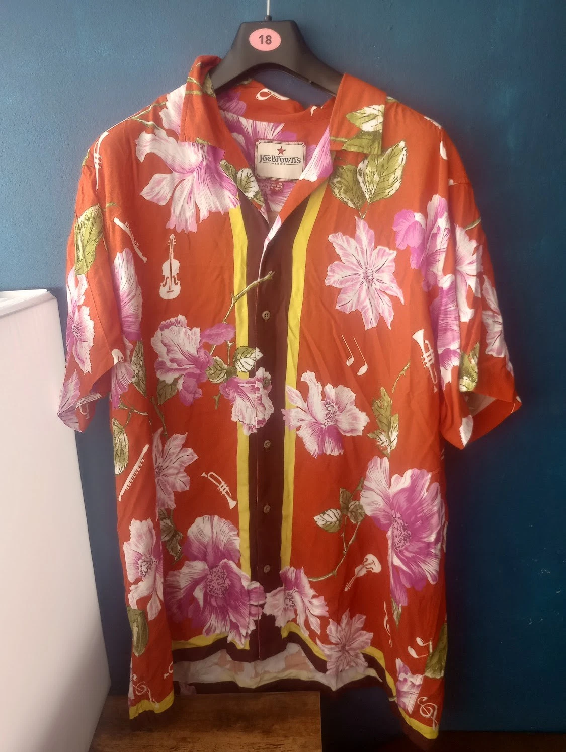 Joe Browns Shirt Men’s XXL Red 3/4 Sleeve Sleeve Button Up Cotton Floral Print