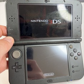 New Nintendo 3DS XL Gray Black Console, Charger Stylus US Version
