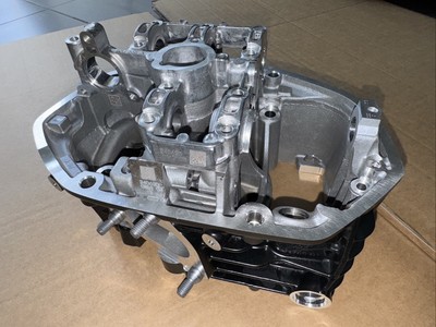 ORIGINAL BMW ZYLINDERKOPF RECHTS R1250 NAGELNEU 11128504124 ANDERE SEITE VERFÜGBAR
