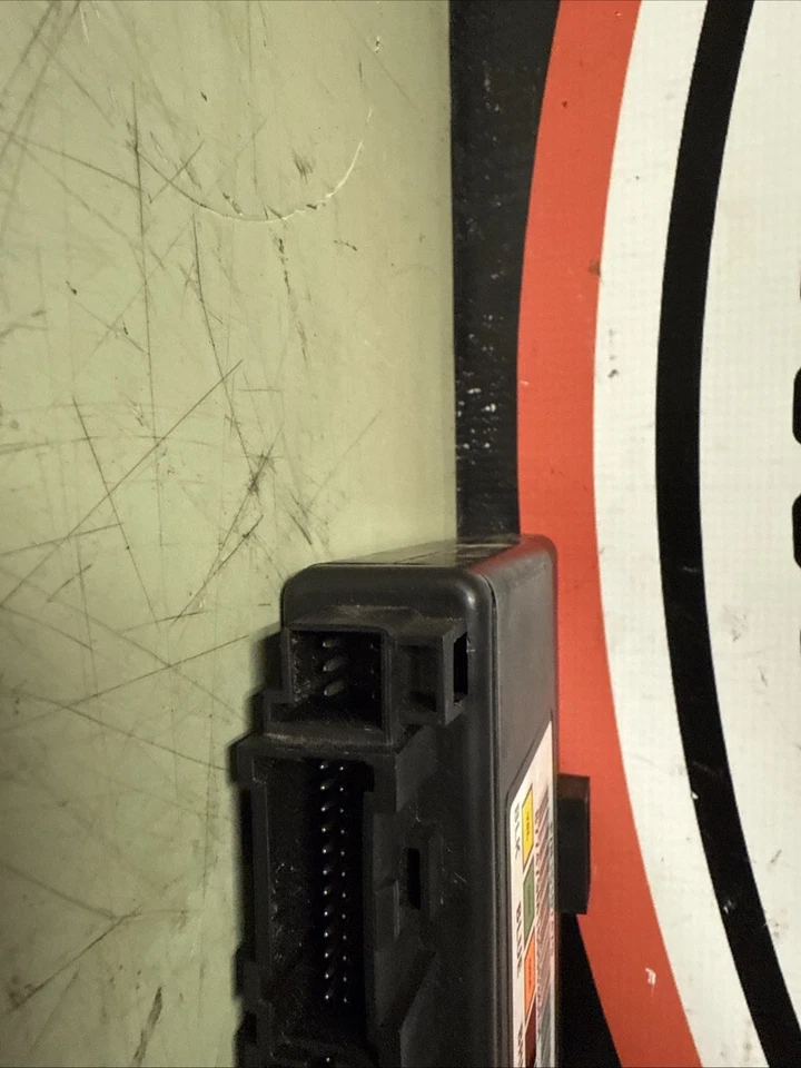 Body Control Module BCM Fits 06-07 Silverado Sierra Pickup 15107479 - Image 3 of 4