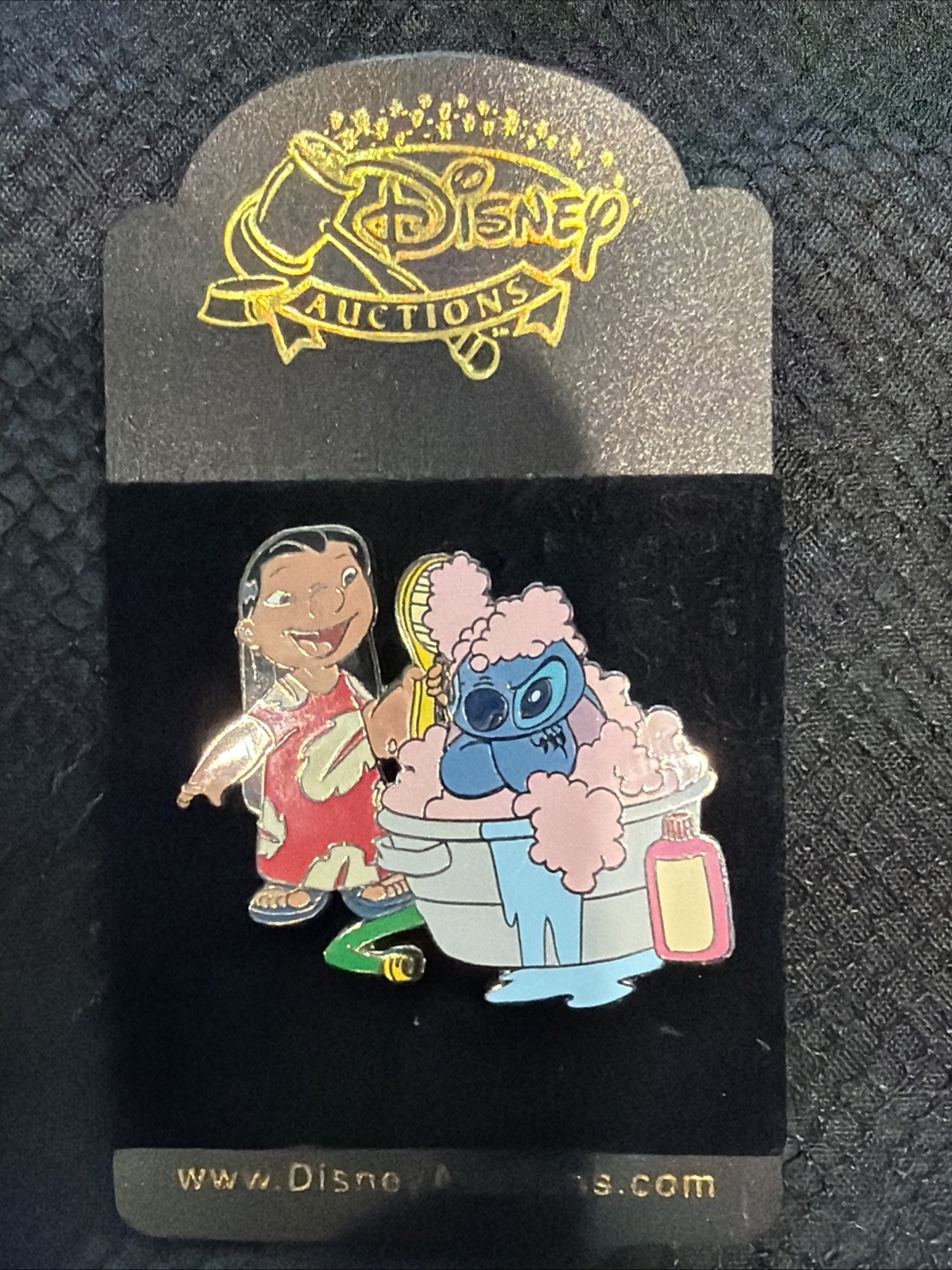 Prendedor Disney Edición Limitada LE 1000 Lilo And Stitch Bath Time Story DP 00841