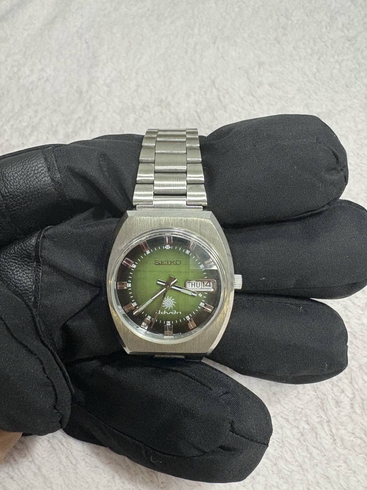 Vintage Seiko Japan Day/date Advan automatic - vintagewatches.pk