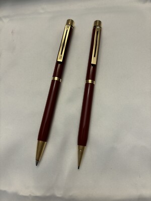 Sheaffer Targa 1021 Lacquer Pen and Pencil Set, Imperial Red