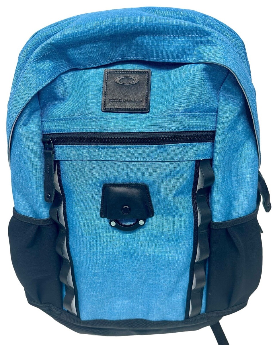 Oakley Men's Voyage 22L Backpack California Blue One Size Oakley Men's Voyage 22L Backpack California Blue One Size