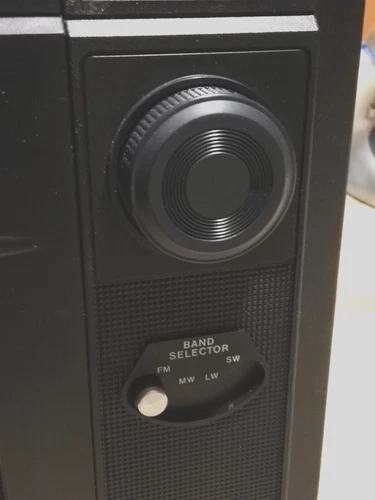 TECTRONIC 8913 - Boombox Anni 80 - Radio - MC -  da riparare o ricambi. - Foto 11 di 14