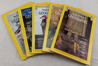 National Geograpic 1979 Lot 5 issues with Inserts