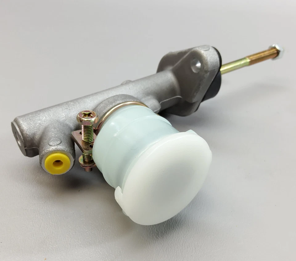 Совершенно новый главный цилиндр сцепления AMS Automotive M0514 подходит для Hyundai Accent 95–97 годов выпуска - Изображение 4 из 4