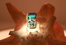 ARTISAN RAINBOW DICHROIC GLASS HAWAIIAN HONU TURTLE VERTICAL BAR PENDANT 16"-20"