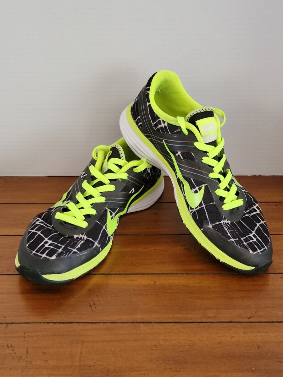 Nike Flywire Fusion Woman&#039;s Size 10 |