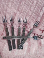 STYLECRAFT SYF10 Stainless Cocktail FORKS Set of (6) Scrolls Vintage  JAPAN